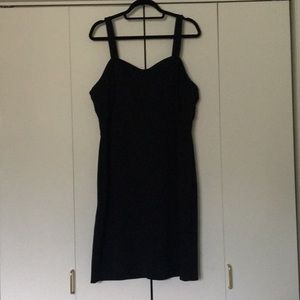 Old Navy Semi-sweetheart Black Dress